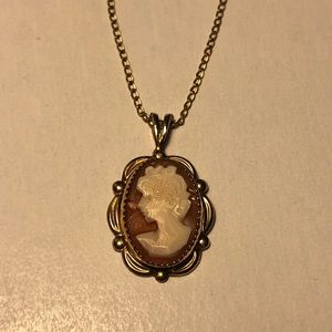 Vintage Shell Cameo Necklace